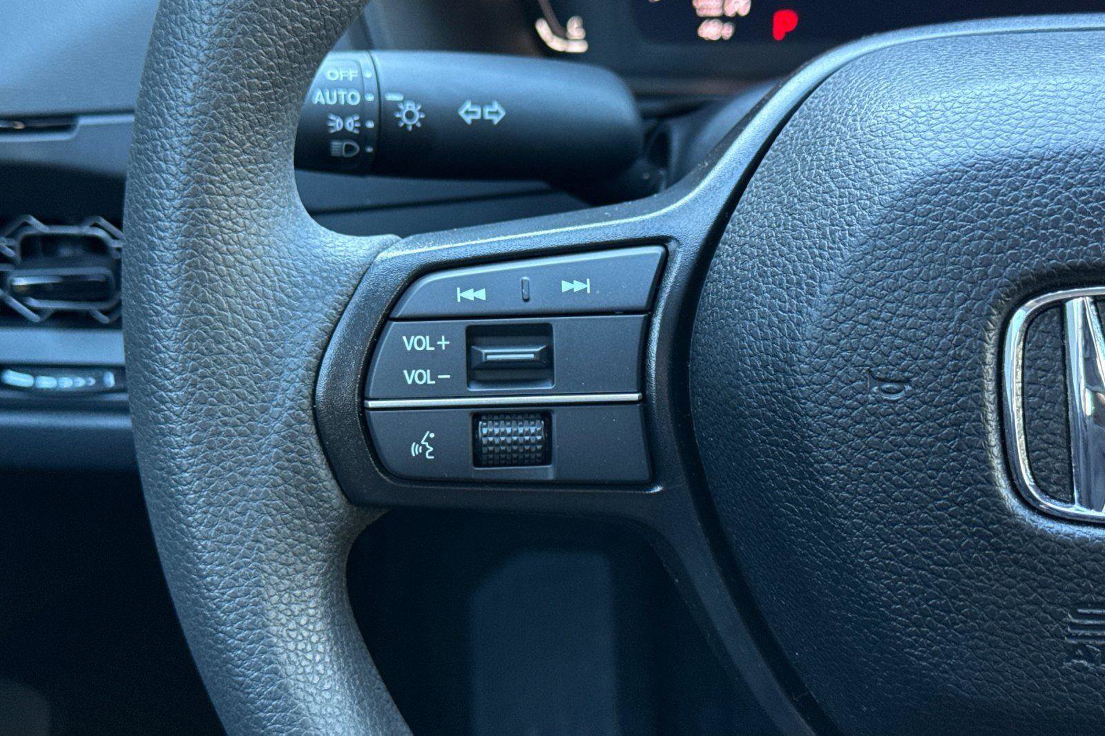 New 2025 Honda Accord LX image 25