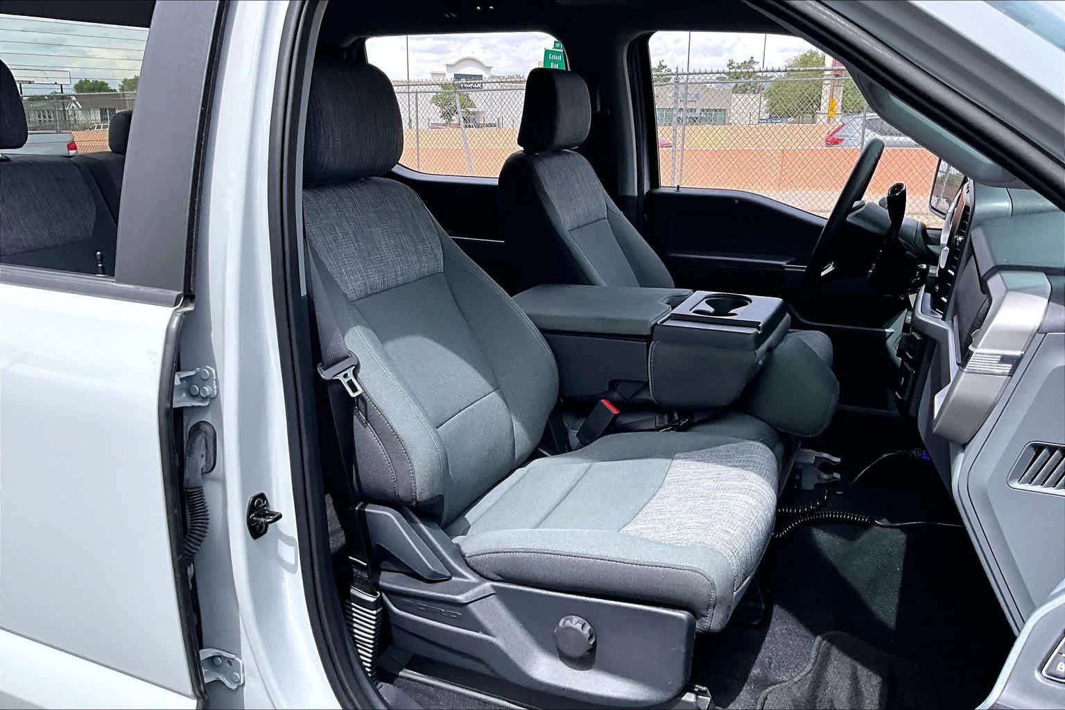 Used 2023 Ford F150 XLT image 8