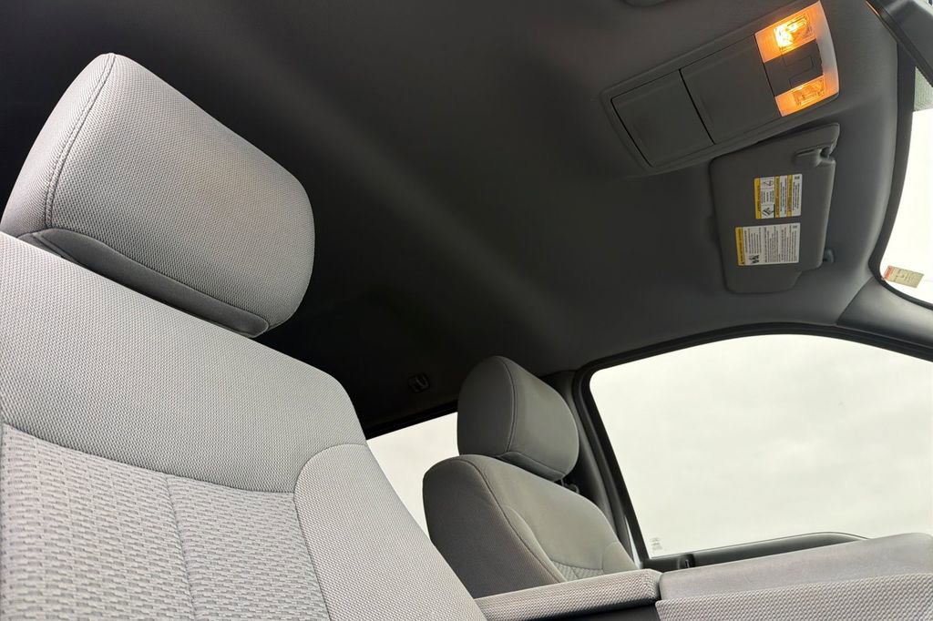 Used 2014 Ford F150 XLT w/ XLT Chrome Package image 15
