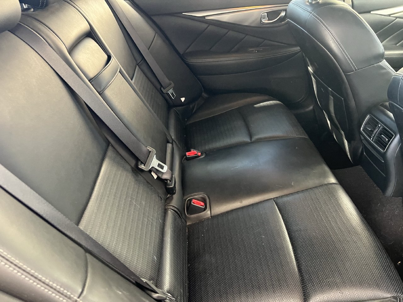 Used 2017 INFINITI Q50 Sport RWD image 8