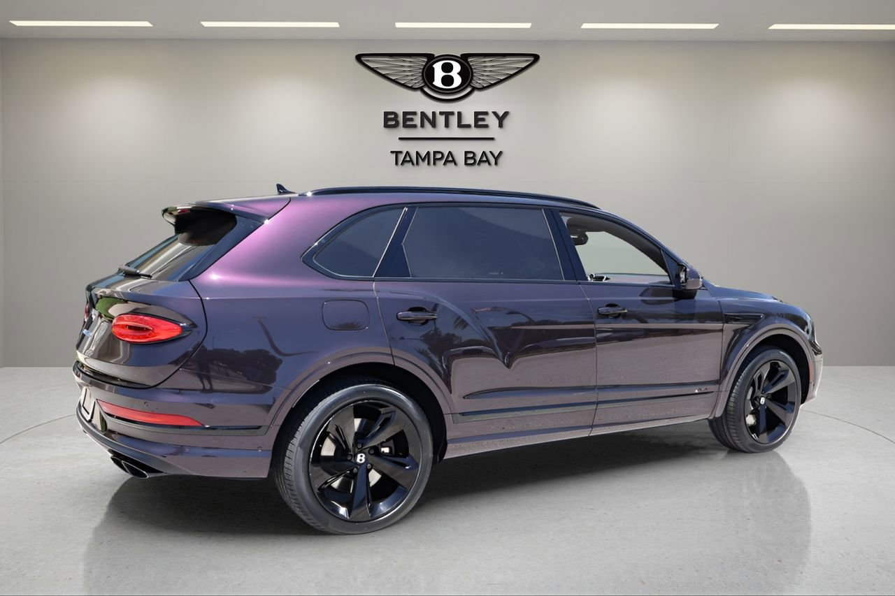 Used 2023 Bentley Bentayga Extended Wheelbase AWD/4WD image 9