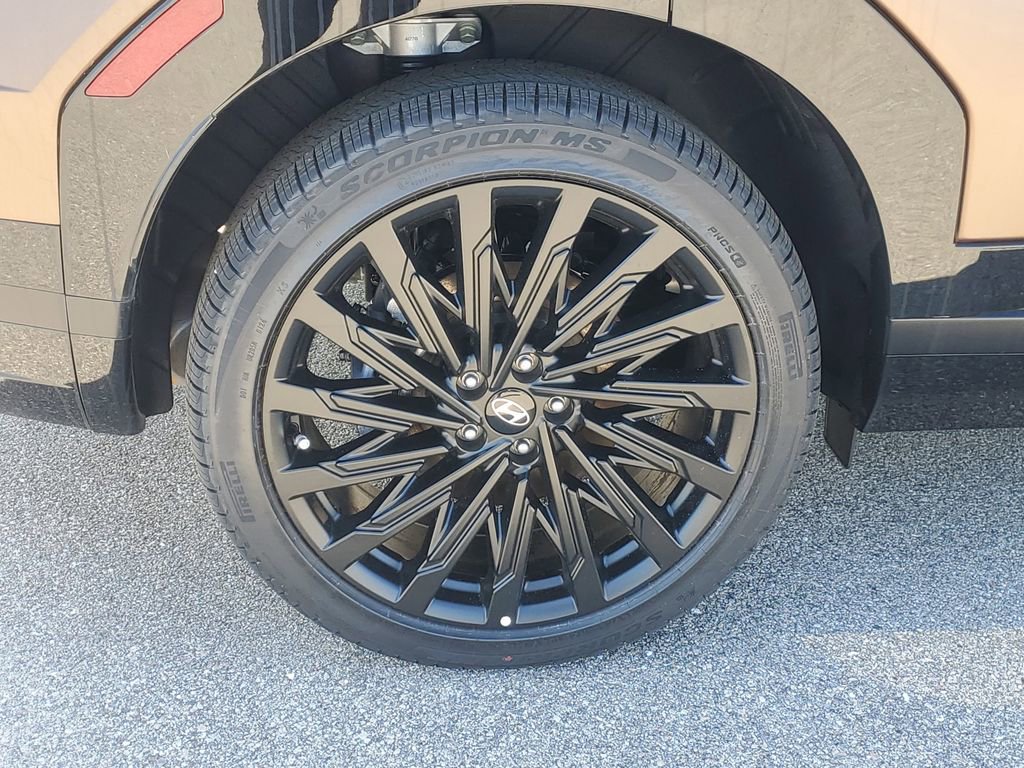 New 2025 Hyundai Santa Fe Calligraphy image 3