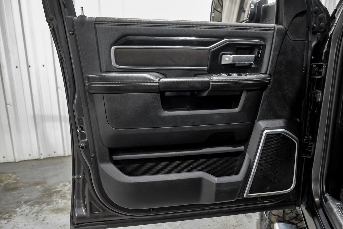 Used 2022 RAM 3500 Laramie image 43