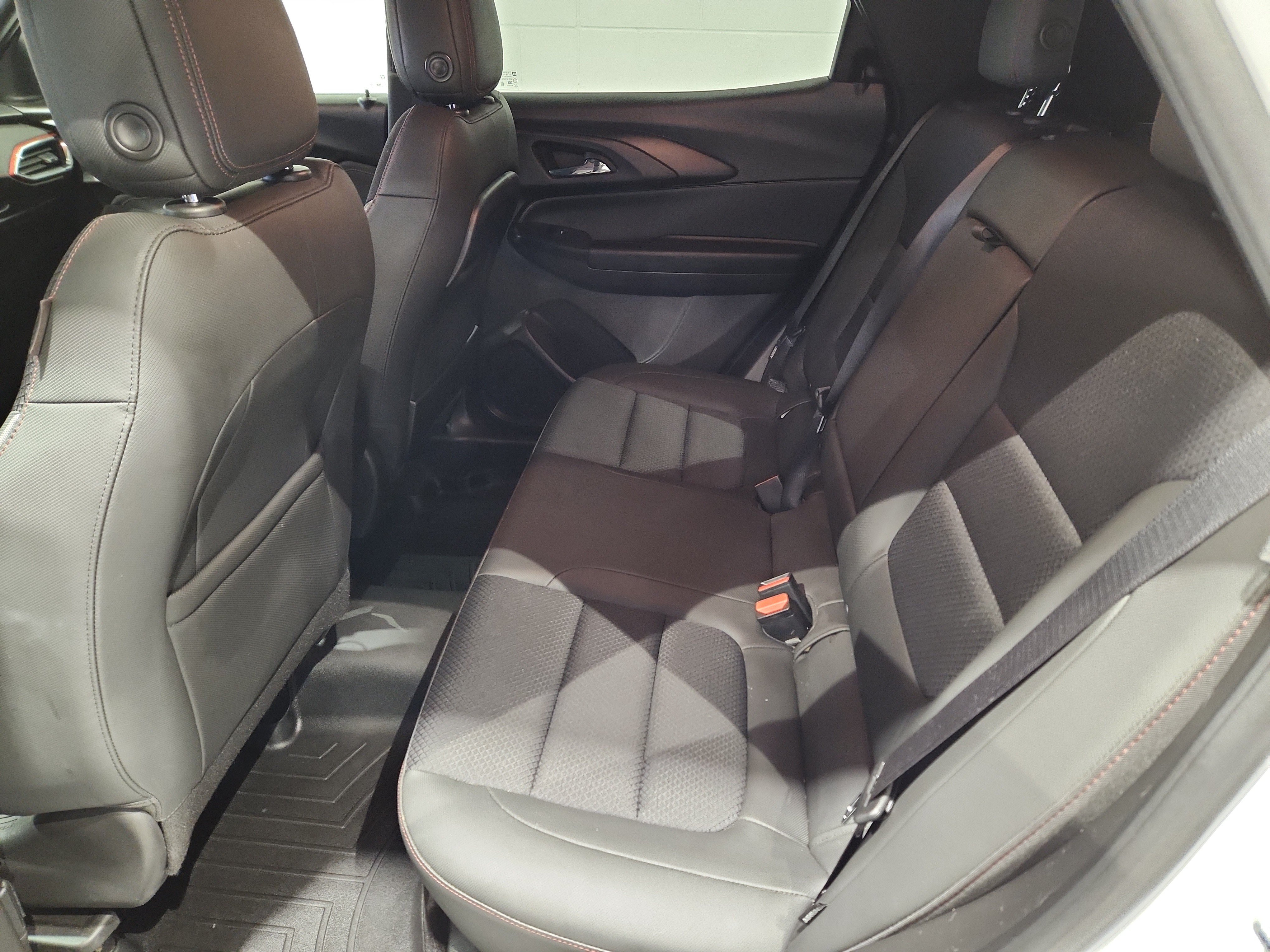 Used 2021 Chevrolet TrailBlazer RS w/ Technology Package AWD/4WD image 18