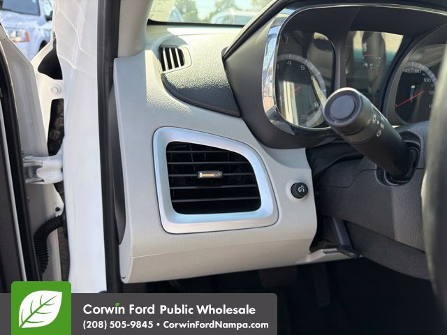 Used 2017 GMC Terrain SLT w/ Open Road Package AWD/4WD image 14