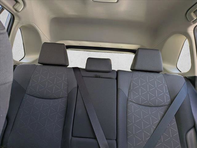Used 2025 Toyota RAV4 XLE AWD/4WD image 14