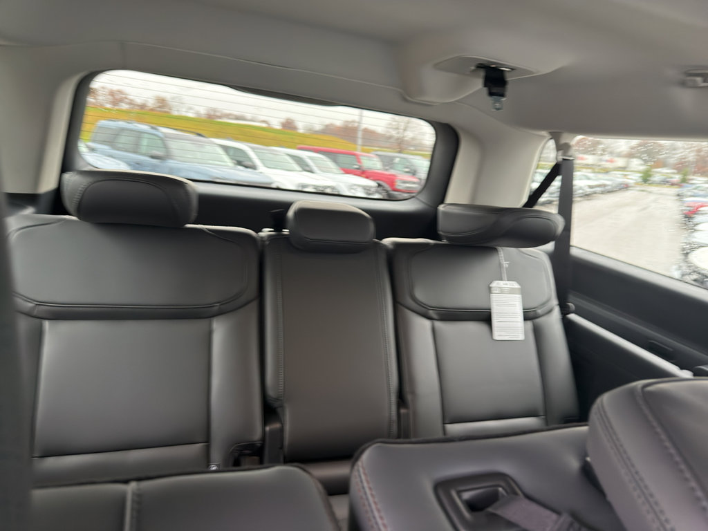 New 2025 Ford Expedition Max Active image 14