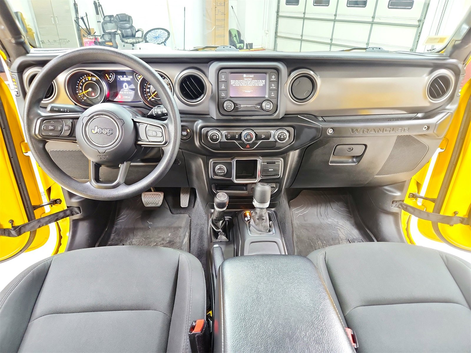 Used 2021 Jeep Wrangler Unlimited Sport image 23