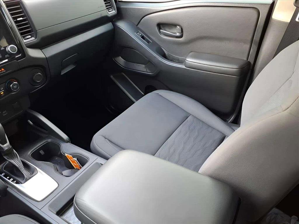 Used 2023 Nissan Frontier S image 12