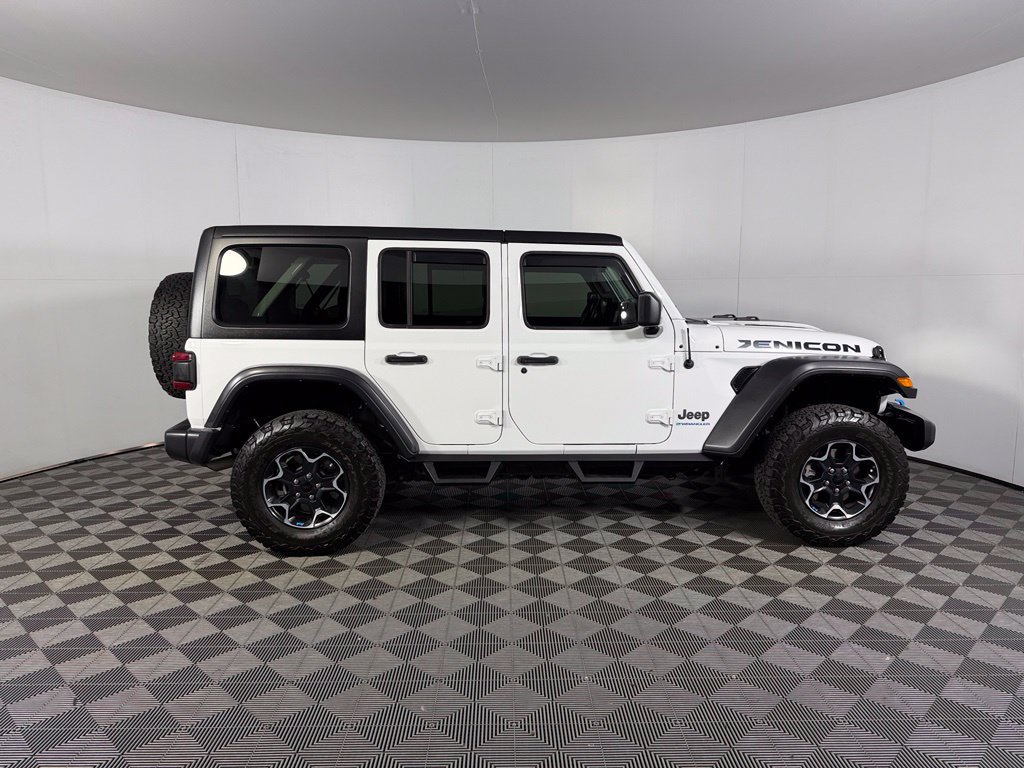 Used 2023 Jeep Wrangler Unlimited Rubicon 4xe w/ Cold Weather Group AWD/4WD image 5
