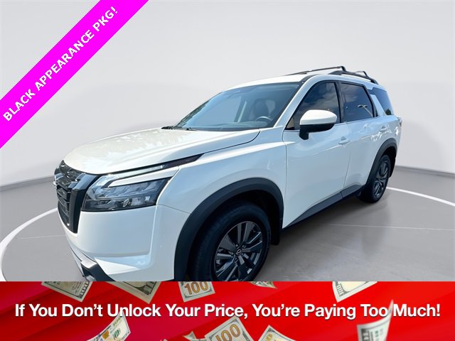 Certified 2024 Nissan Pathfinder SV w/ Lighting Package (N92)