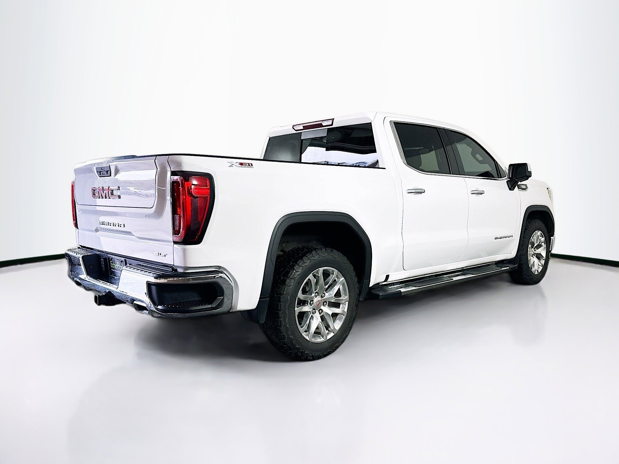 Used 2021 GMC Sierra 1500 SLT w/ SLT Premium Package image 9