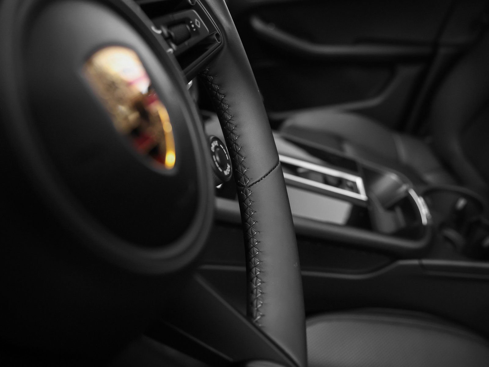 Certified 2026 Porsche Macan AWD/4WD image 38