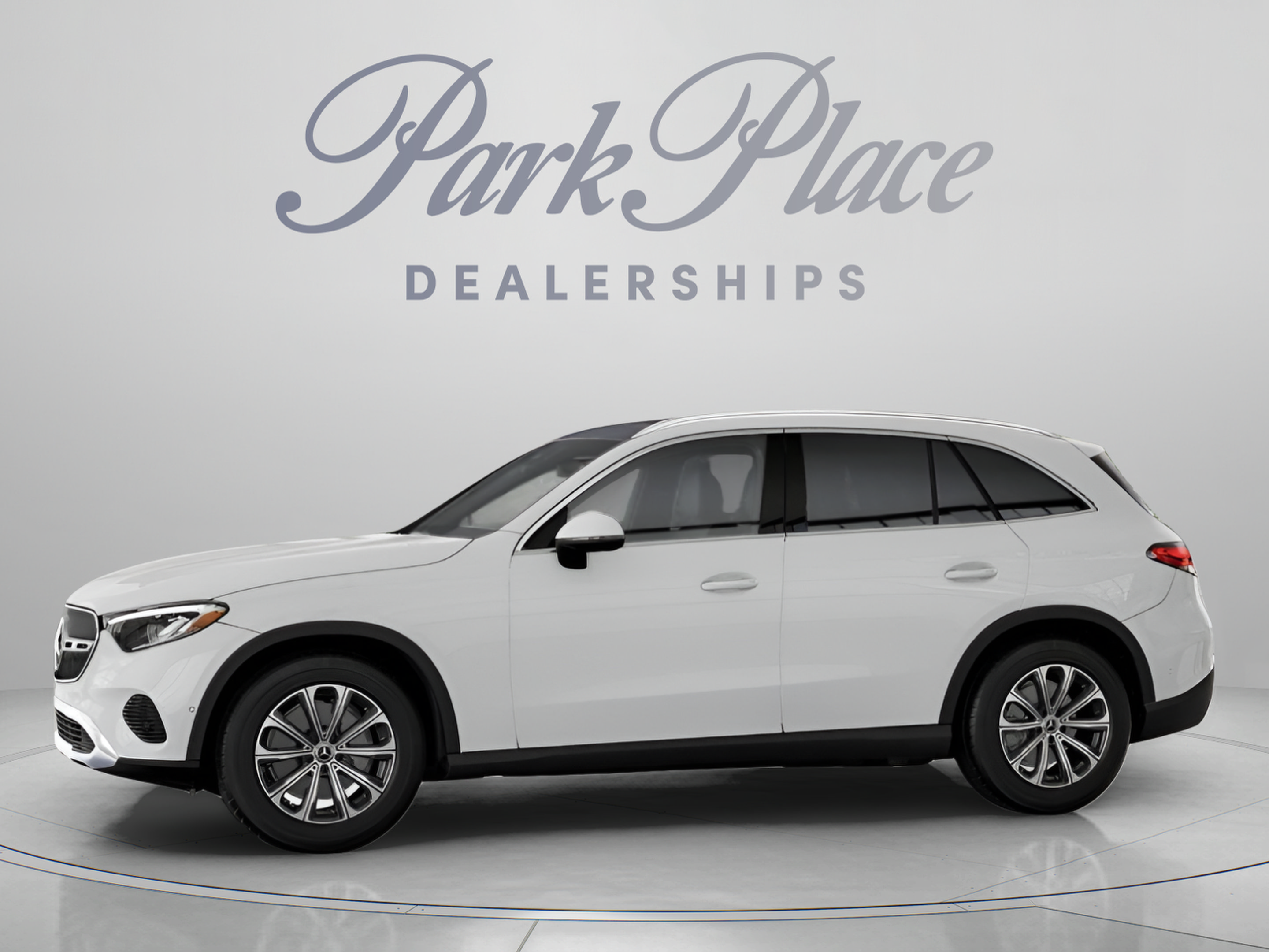 Certified 2026 Mercedes-Benz GLC 300 image 4
