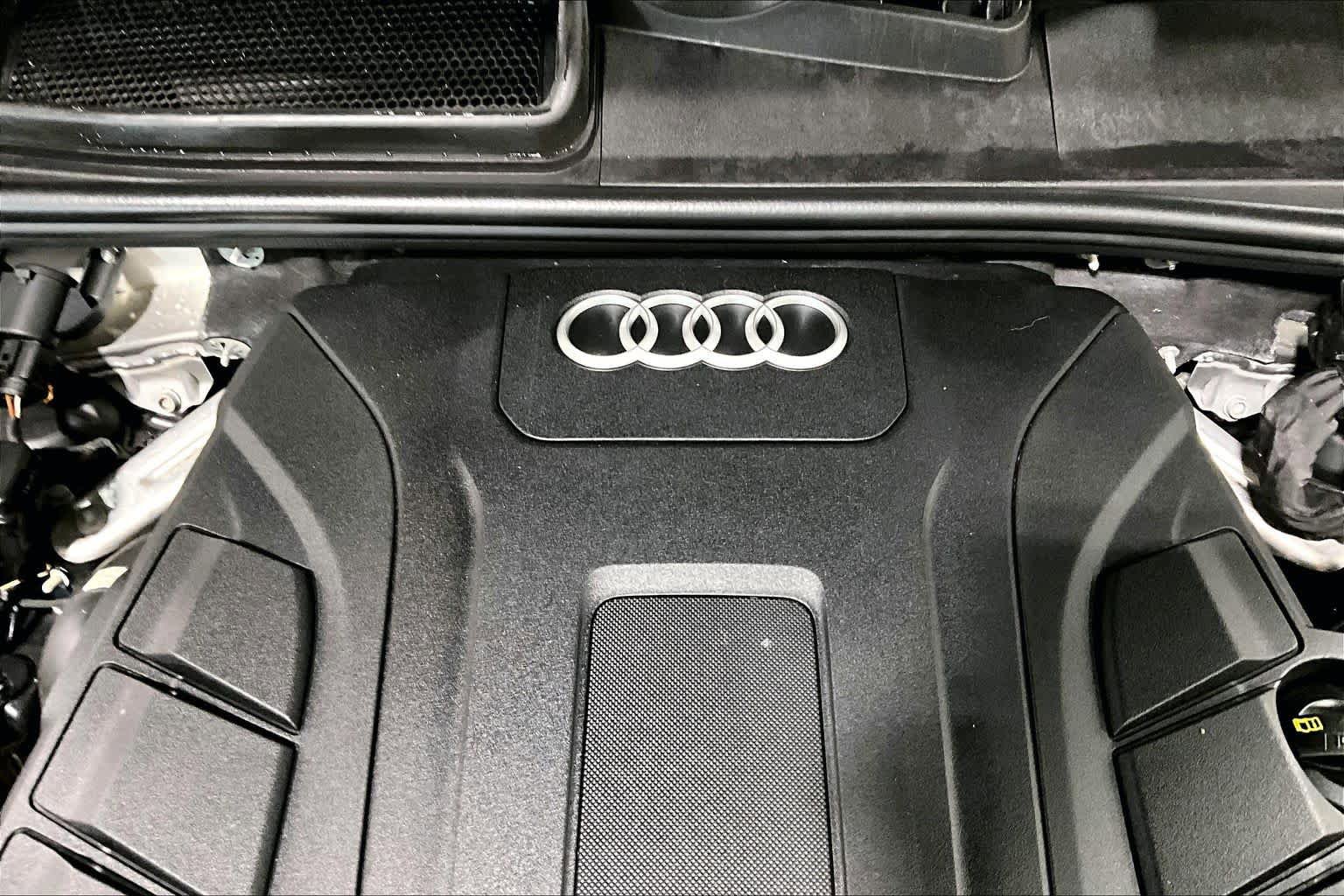 Used 2019 Audi Q7 3.0T Premium Plus w/ Premium Plus Package AWD/4WD image 33