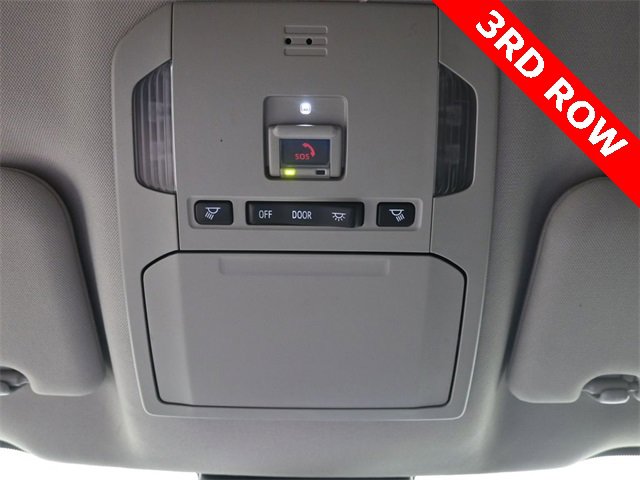 Used 2023 Toyota Highlander L image 26