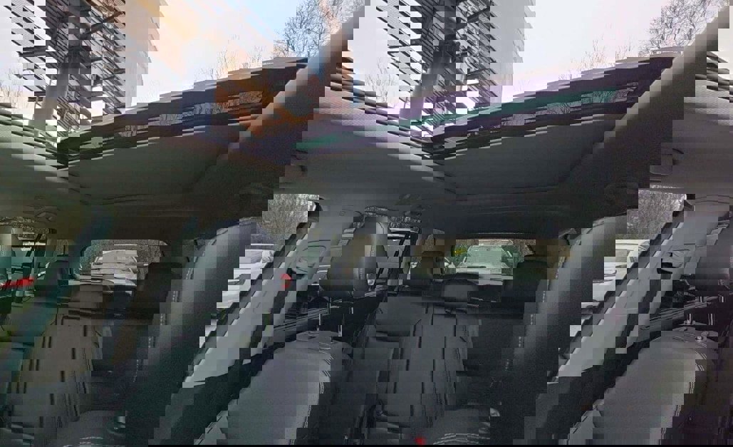 Used 2019 Volkswagen Atlas SE w/ Panoramic Sunroof Package image 11