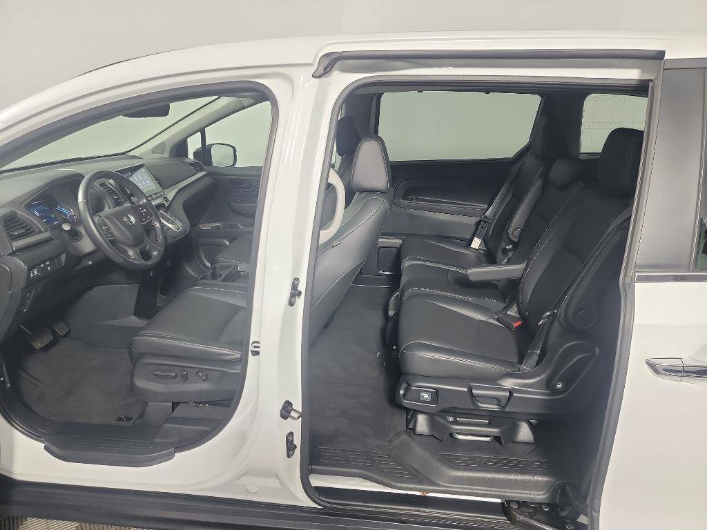 Certified 2024 Honda Odyssey EX-L image 16