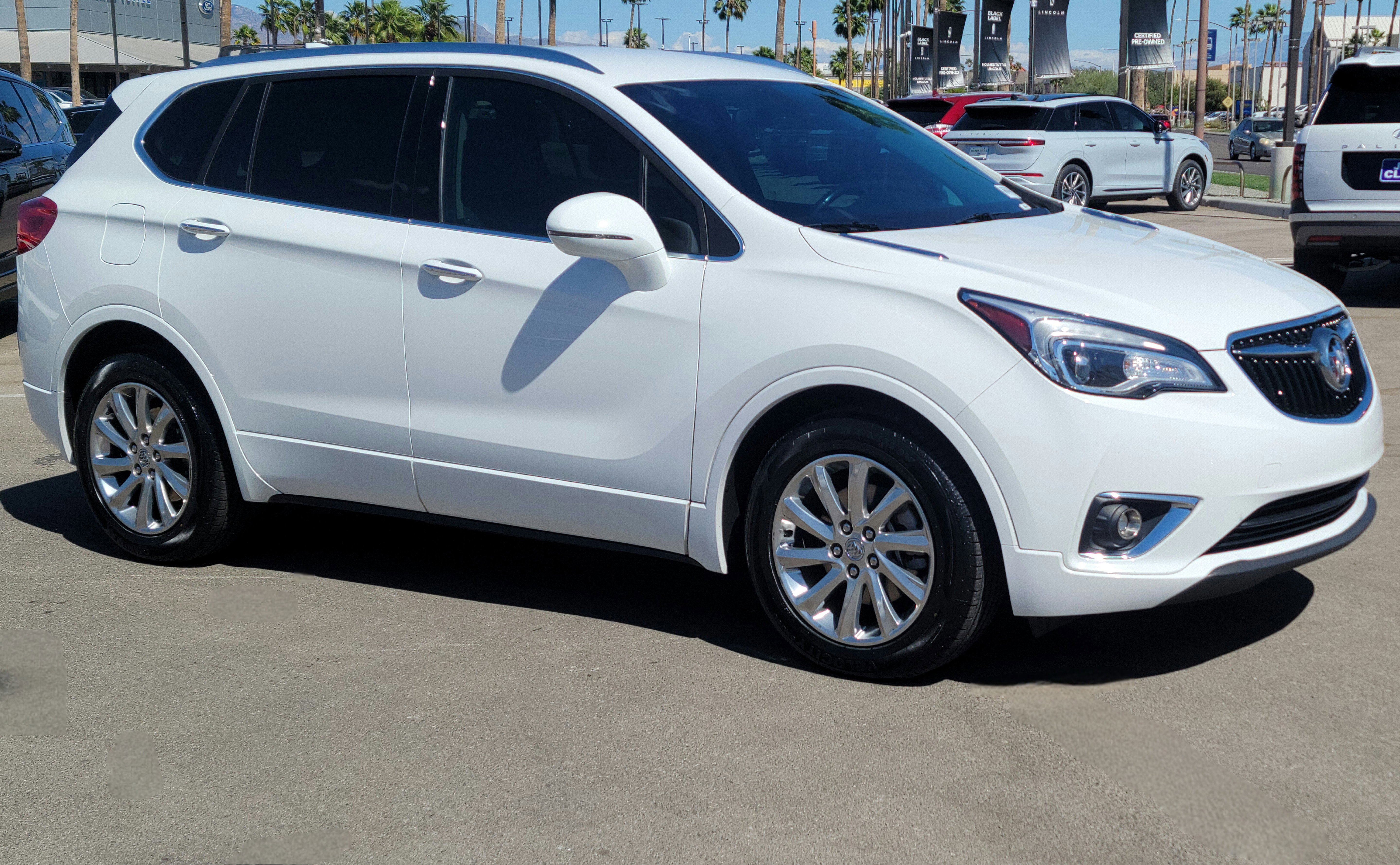 Used 2020 Buick Envision Essence image 1