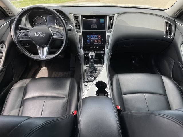 Used 2021 INFINITI Q50 Luxe image 9
