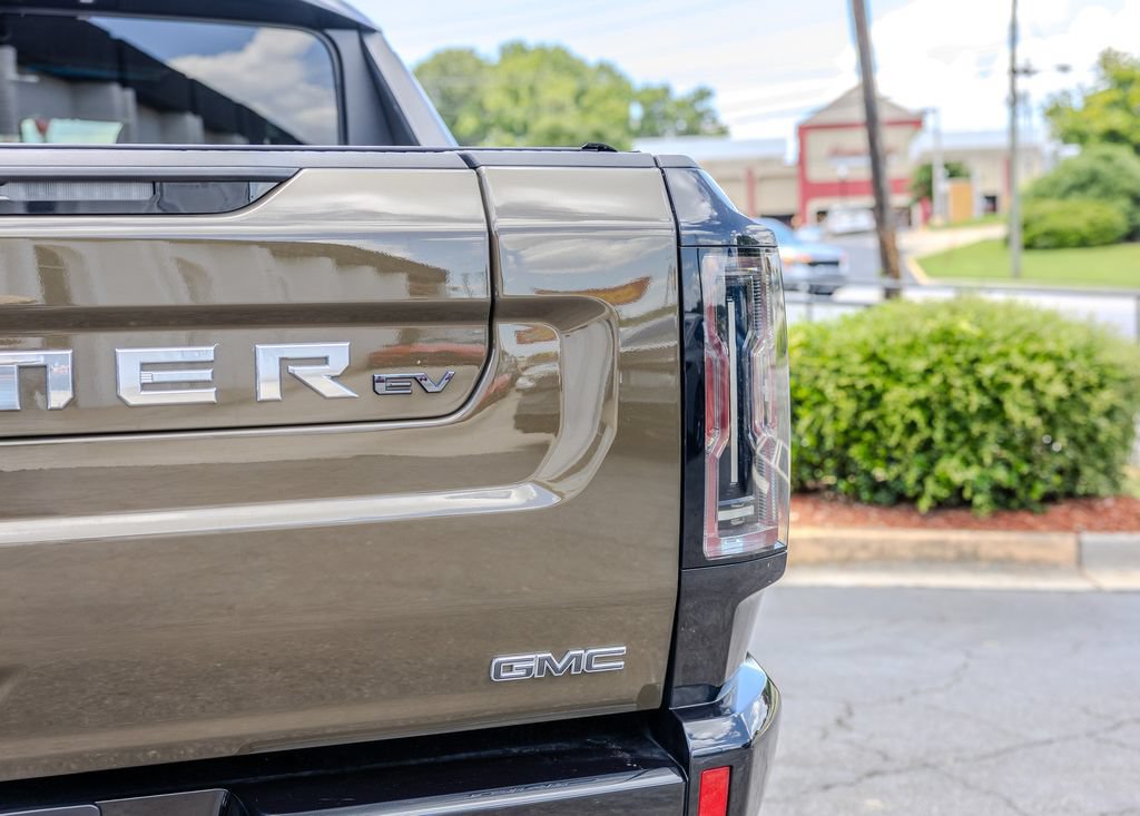 Used 2025 GMC Hummer EV 3X AWD/4WD image 27