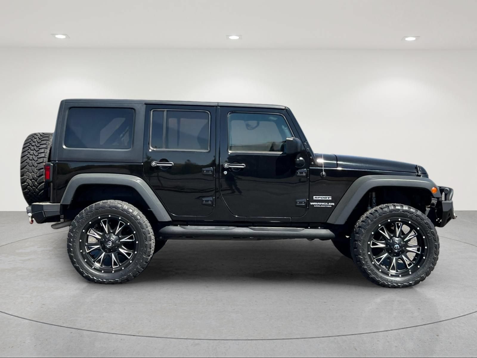 Used 2017 Jeep Wrangler Unlimited Sport w/ Quick Order Package 24S AWD/4WD image 6