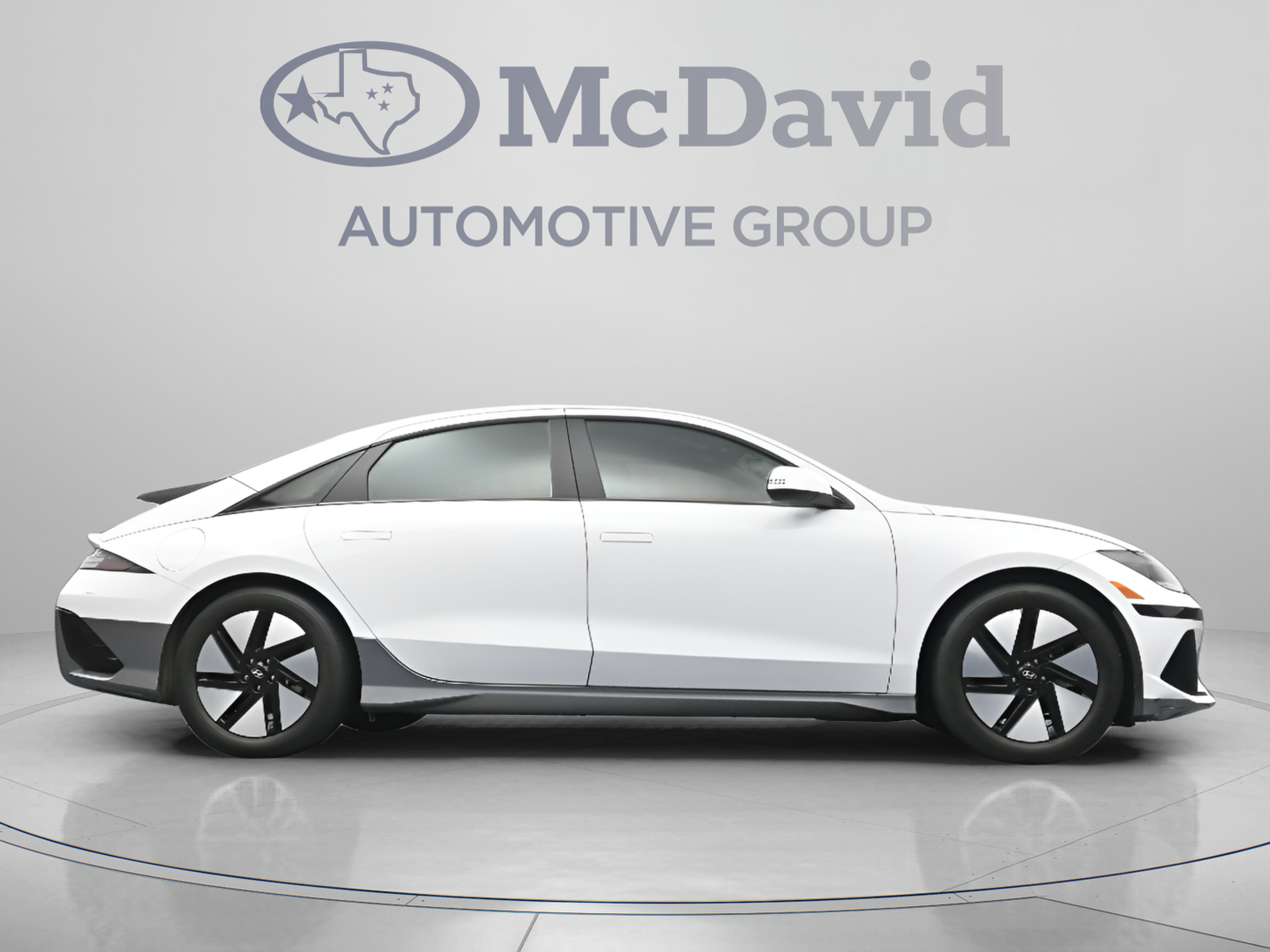 Used 2024 Hyundai Ioniq 6 SEL RWD image 31