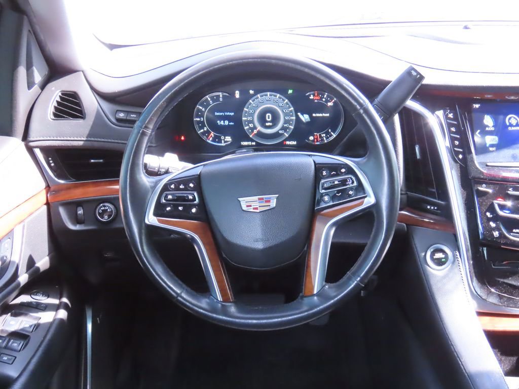 Used 2016 Cadillac Escalade Premium image 6