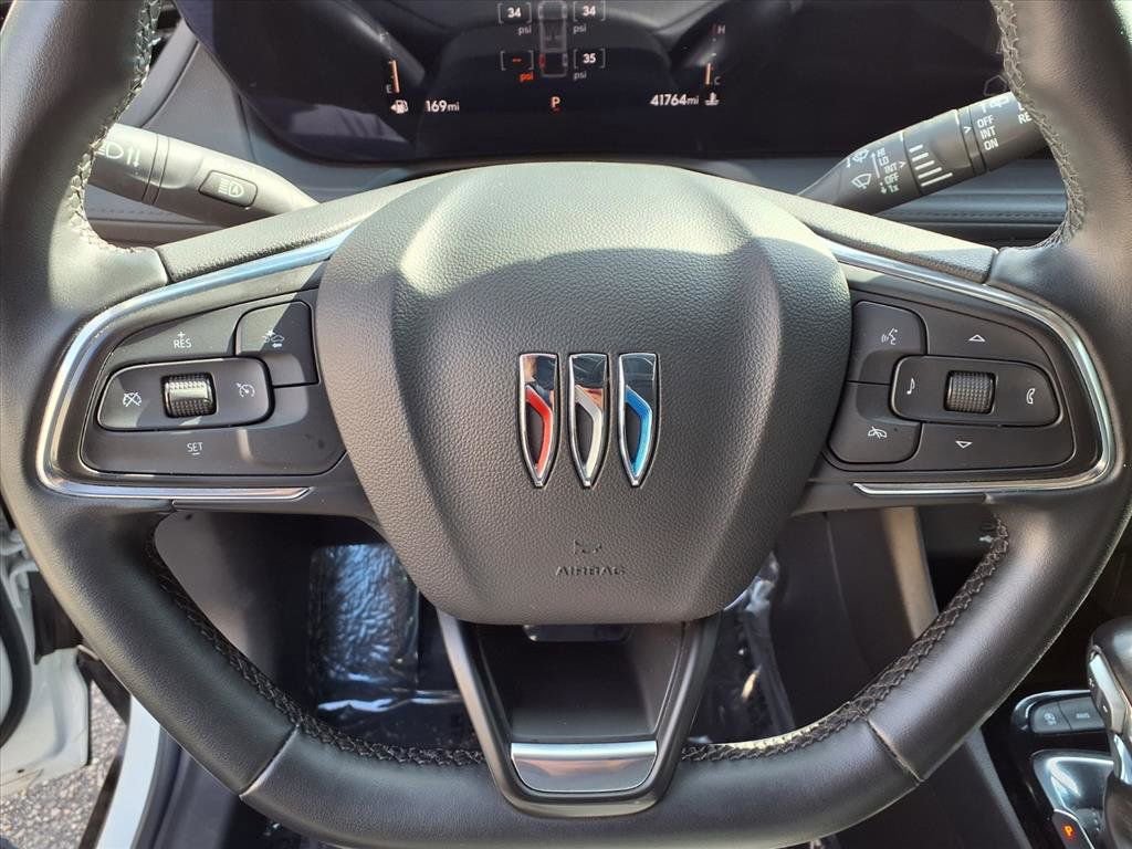 Used 2024 Buick Encore GX Sport Touring image 25