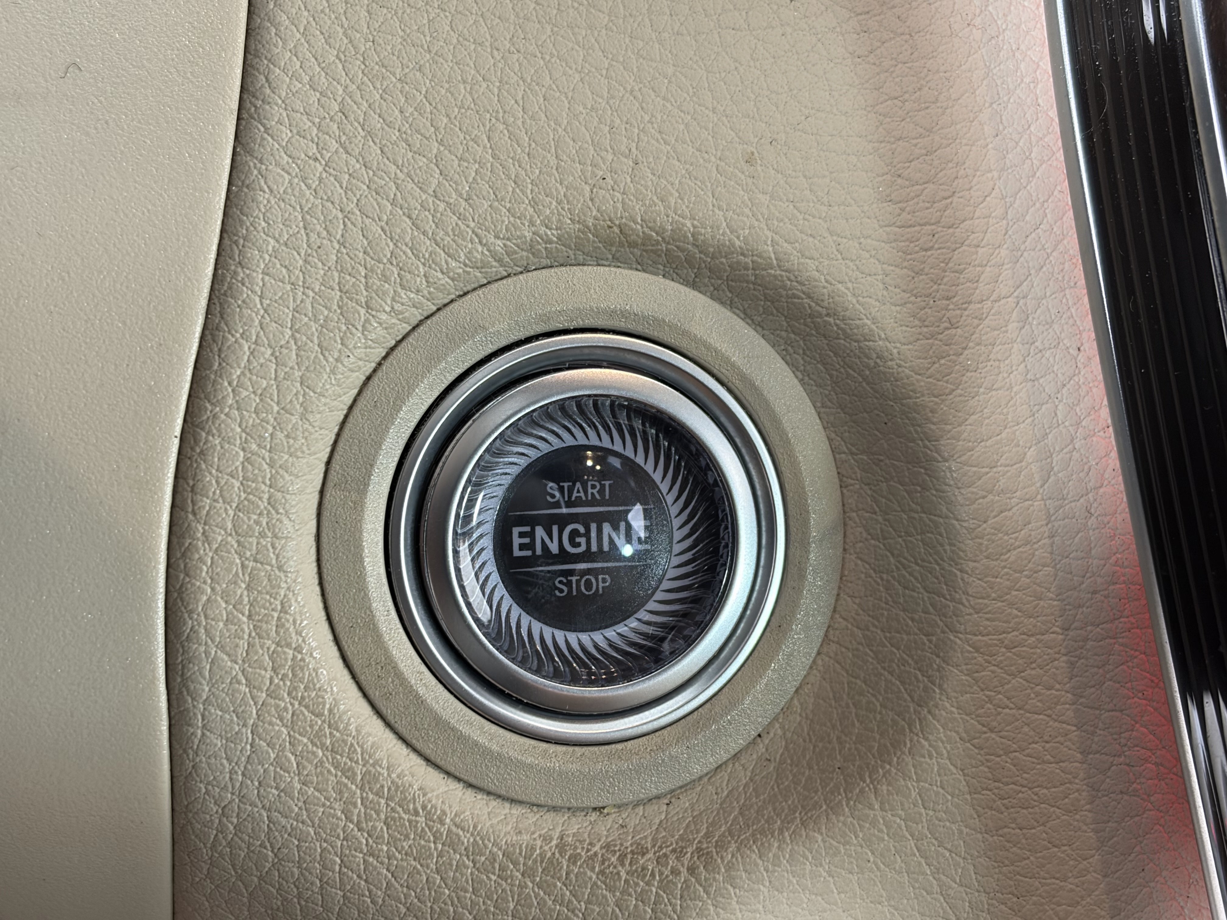 Certified 2022 Mercedes-Benz GLC 300 4MATIC image 25