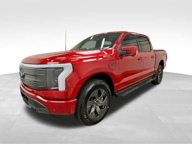 New 2023 Ford F150 Lightning Lariat w/ Equipment Group 511A High image 15