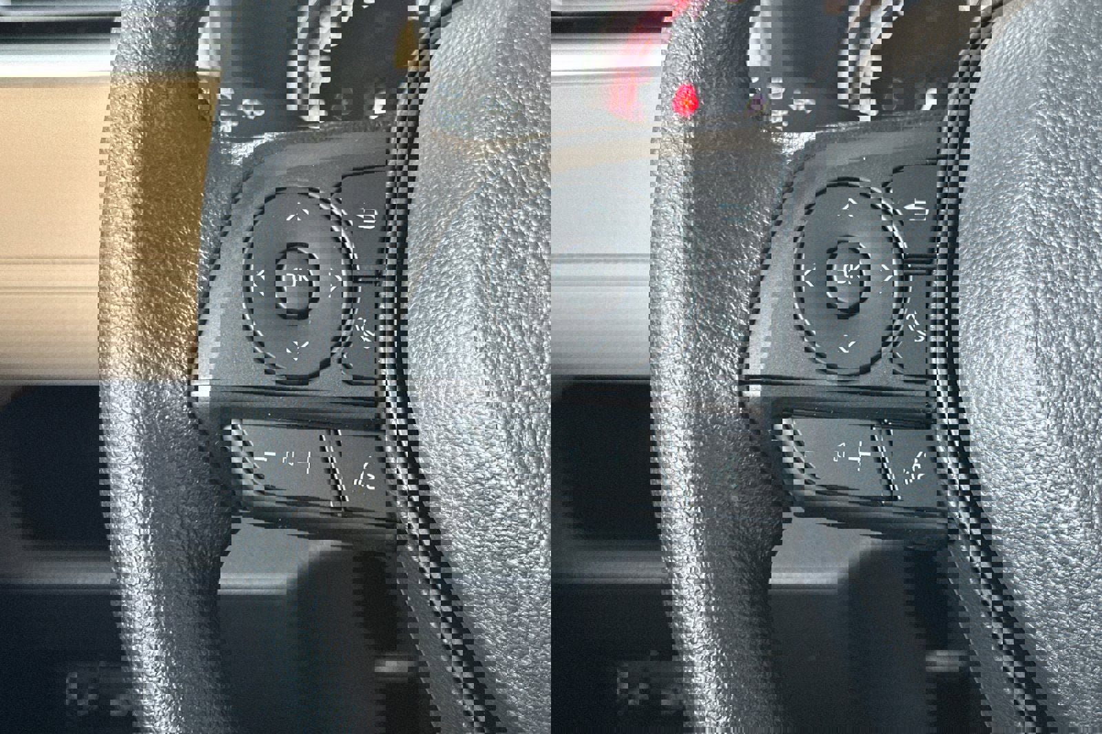 New 2025 Toyota RAV4 LE image 27