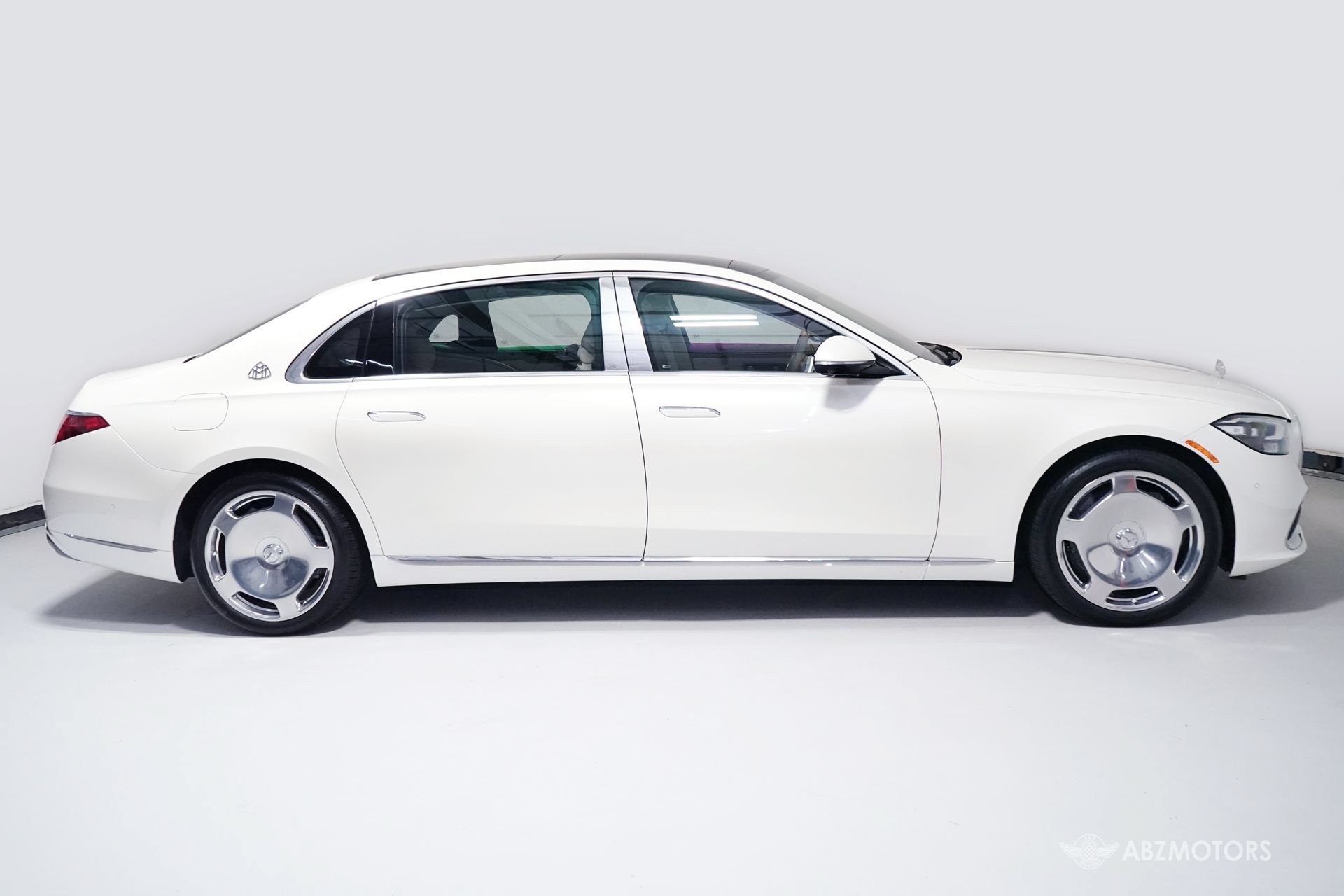 Used 2022 Mercedes-Benz Maybach S 580 4MATIC image 3