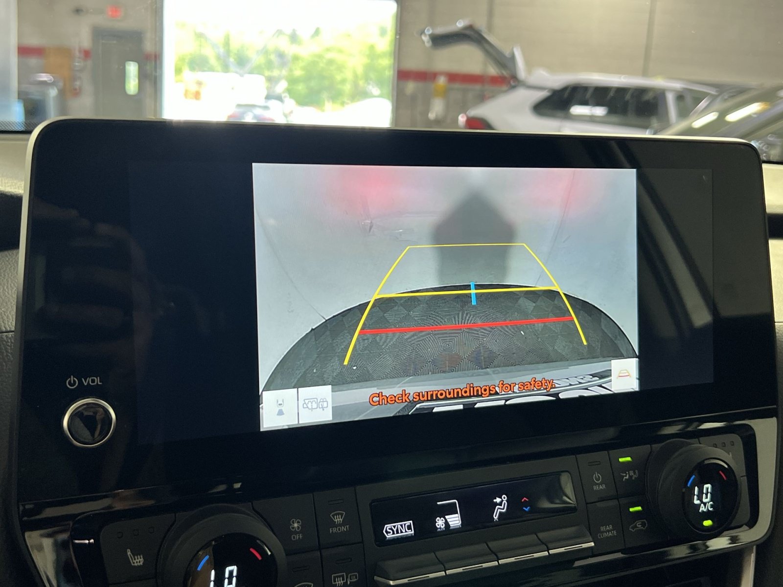 Used 2025 Toyota Grand Highlander AWD image 20