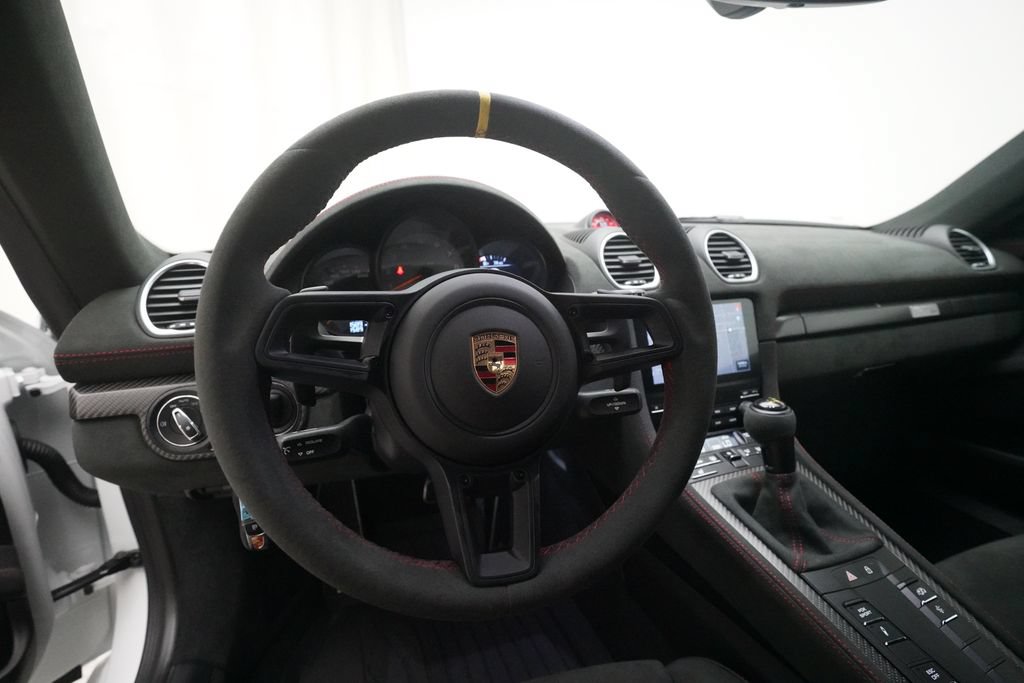 Certified 2025 Porsche 718 Boxster Spyder RS RWD image 18