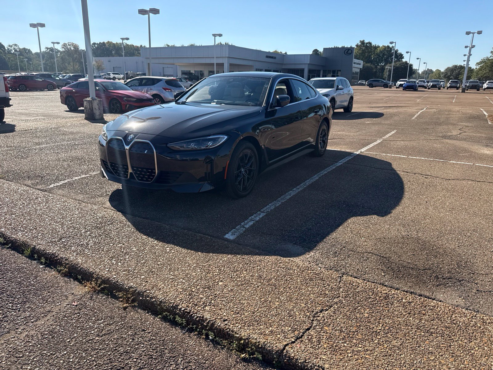 Certified 2024 BMW i4 eDrive40 w/ Premium Package RWD image 1