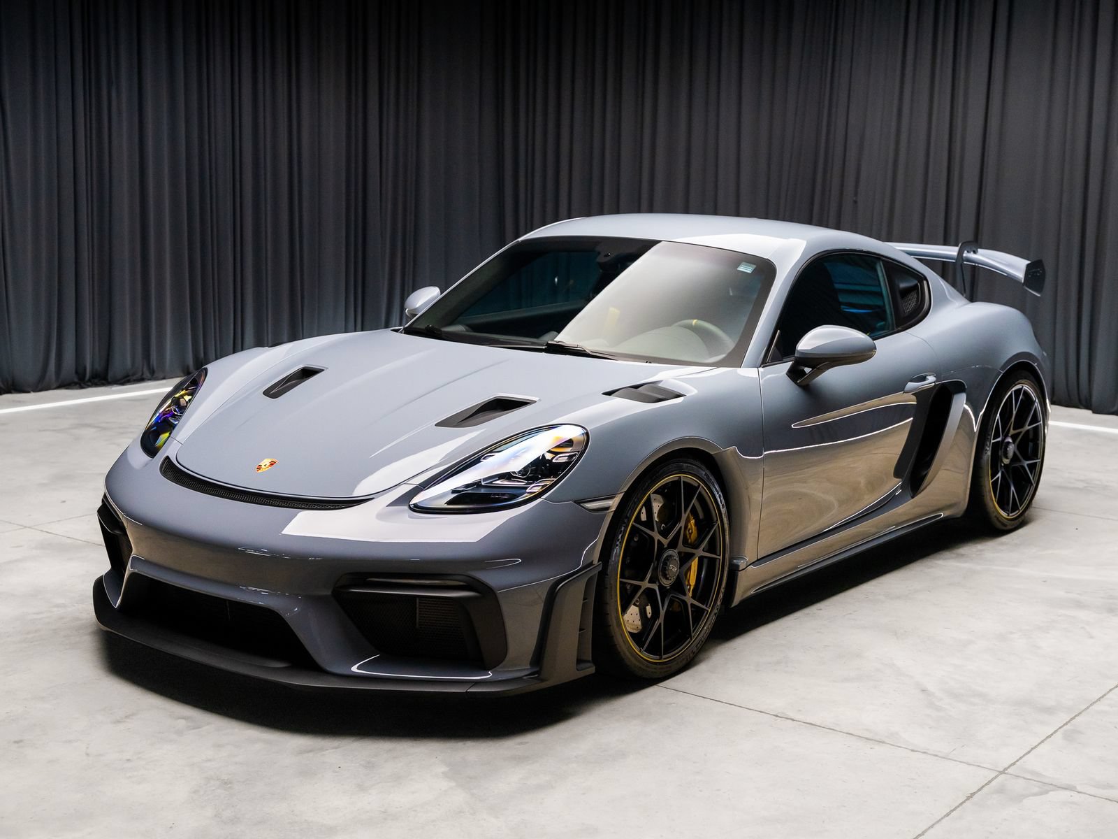 Used 2024 Porsche 718 Cayman GT4 RS w/ Accent Package Logos RWD image 21