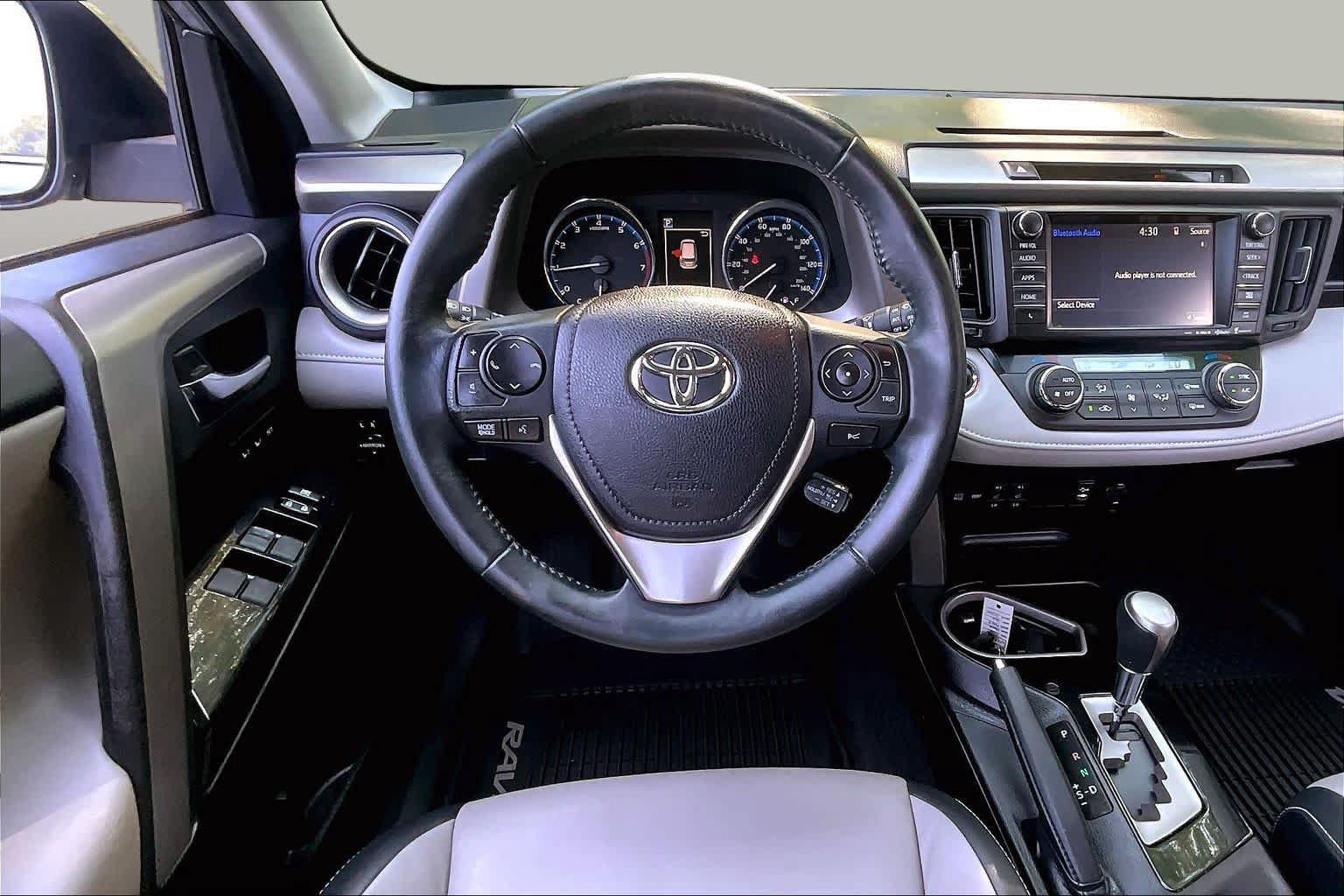 Used 2016 Toyota RAV4 Limited AWD/4WD image 12