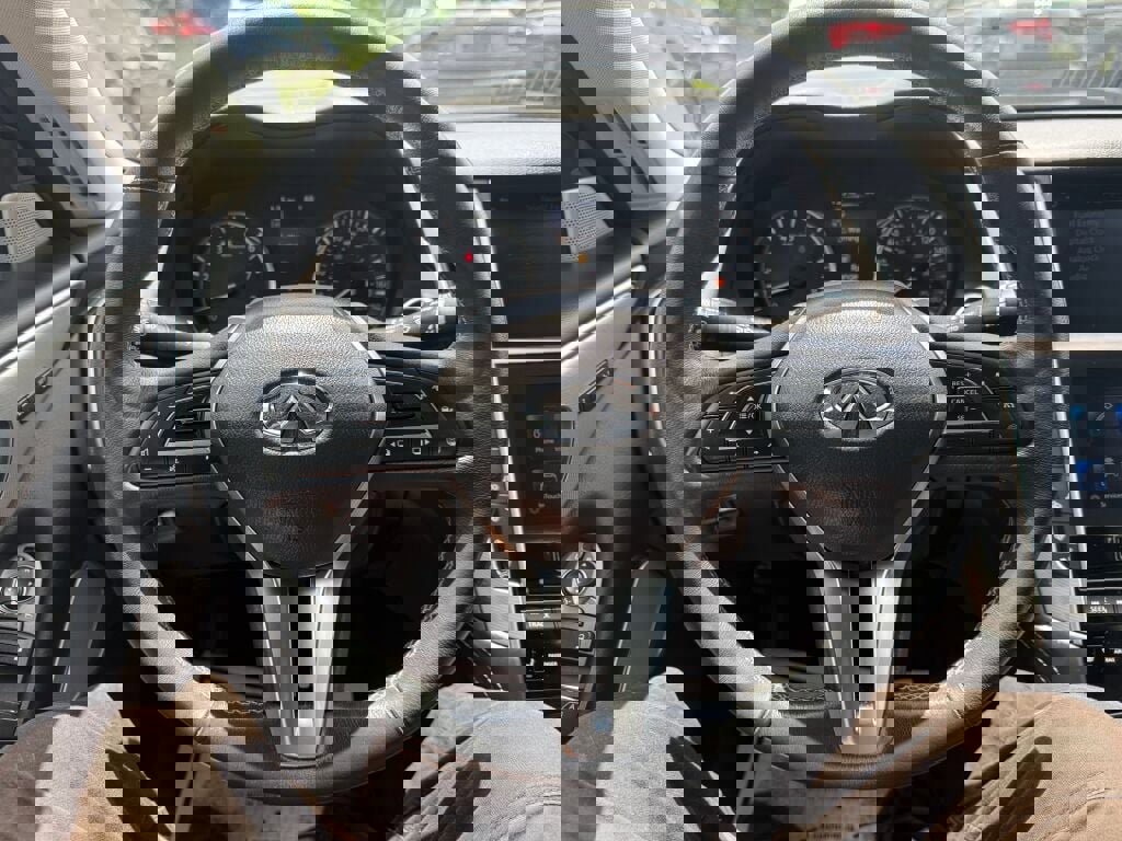 Used 2022 INFINITI Q50 Luxe w/ Cargo Package image 13