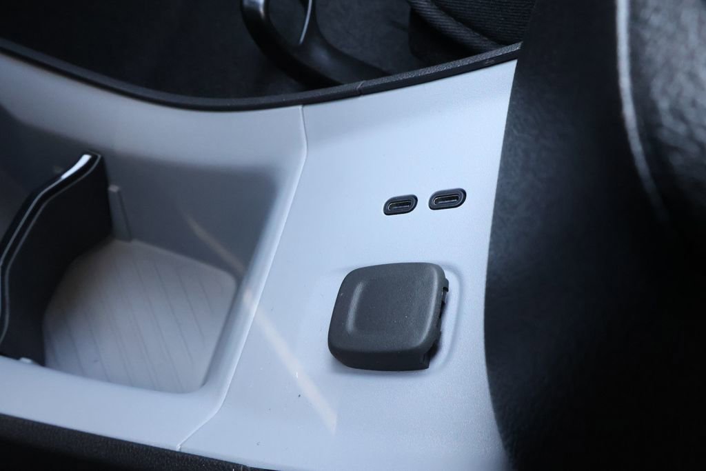 New 2027 Chevrolet Bolt LT image 31