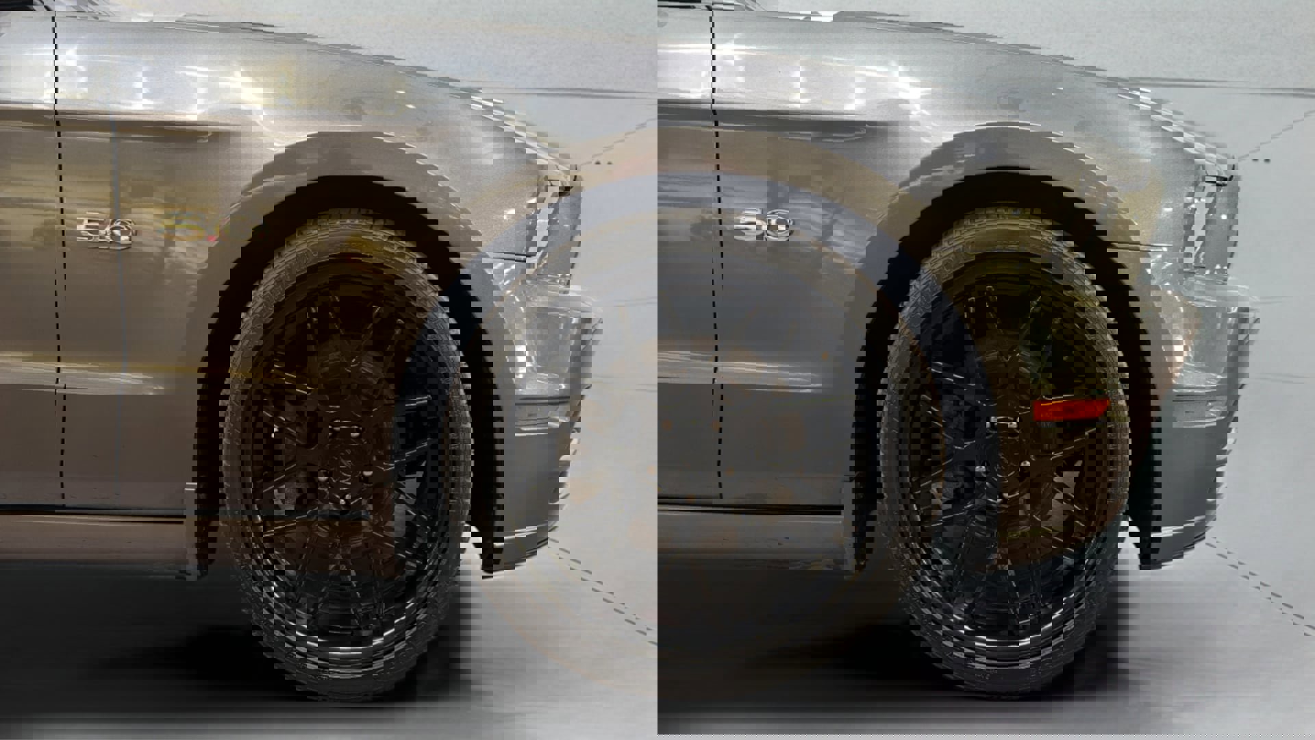 Used 2014 Ford Mustang GT image 33