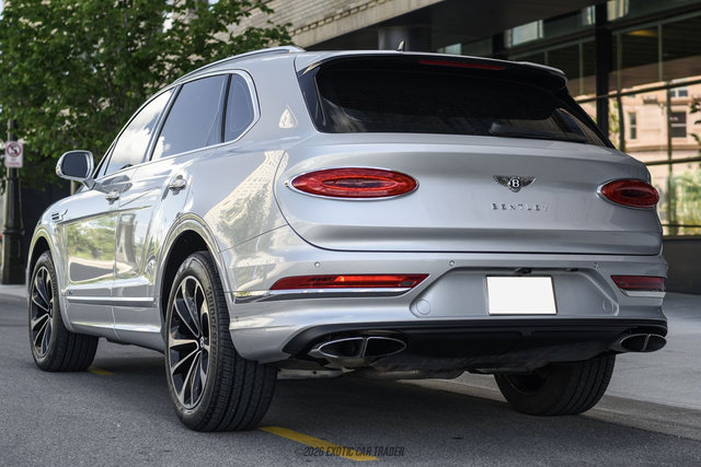 Used 2021 Bentley Bentayga AWD/4WD image 6
