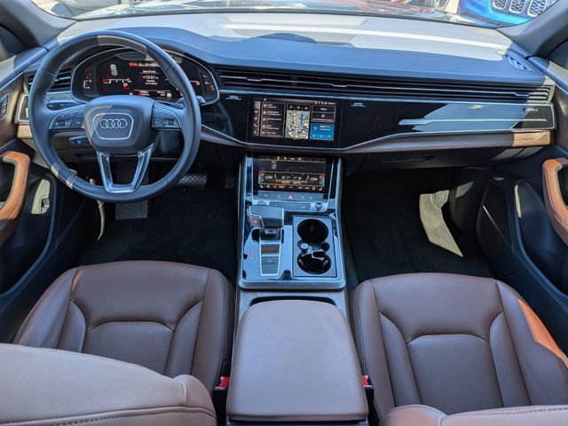 Used 2025 Audi Q8 Premium Plus image 16