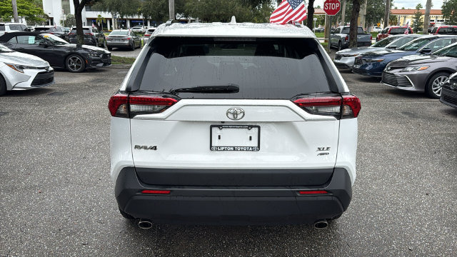 Used 2025 Toyota RAV4 XLE AWD/4WD image 6
