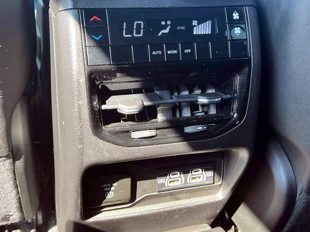 Certified 2023 Jeep Grand Cherokee L Laredo image 14