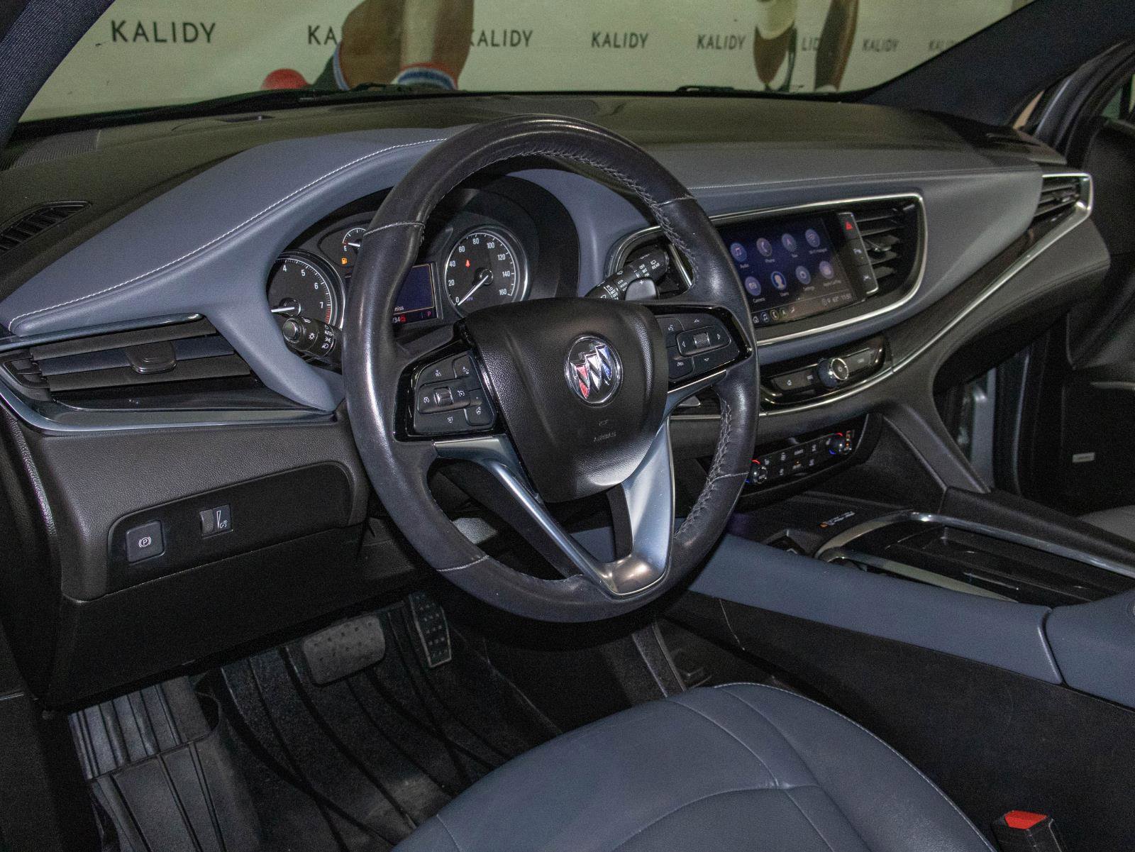 Used 2024 Buick Enclave Essence w/ Sound and Sites Package image 6