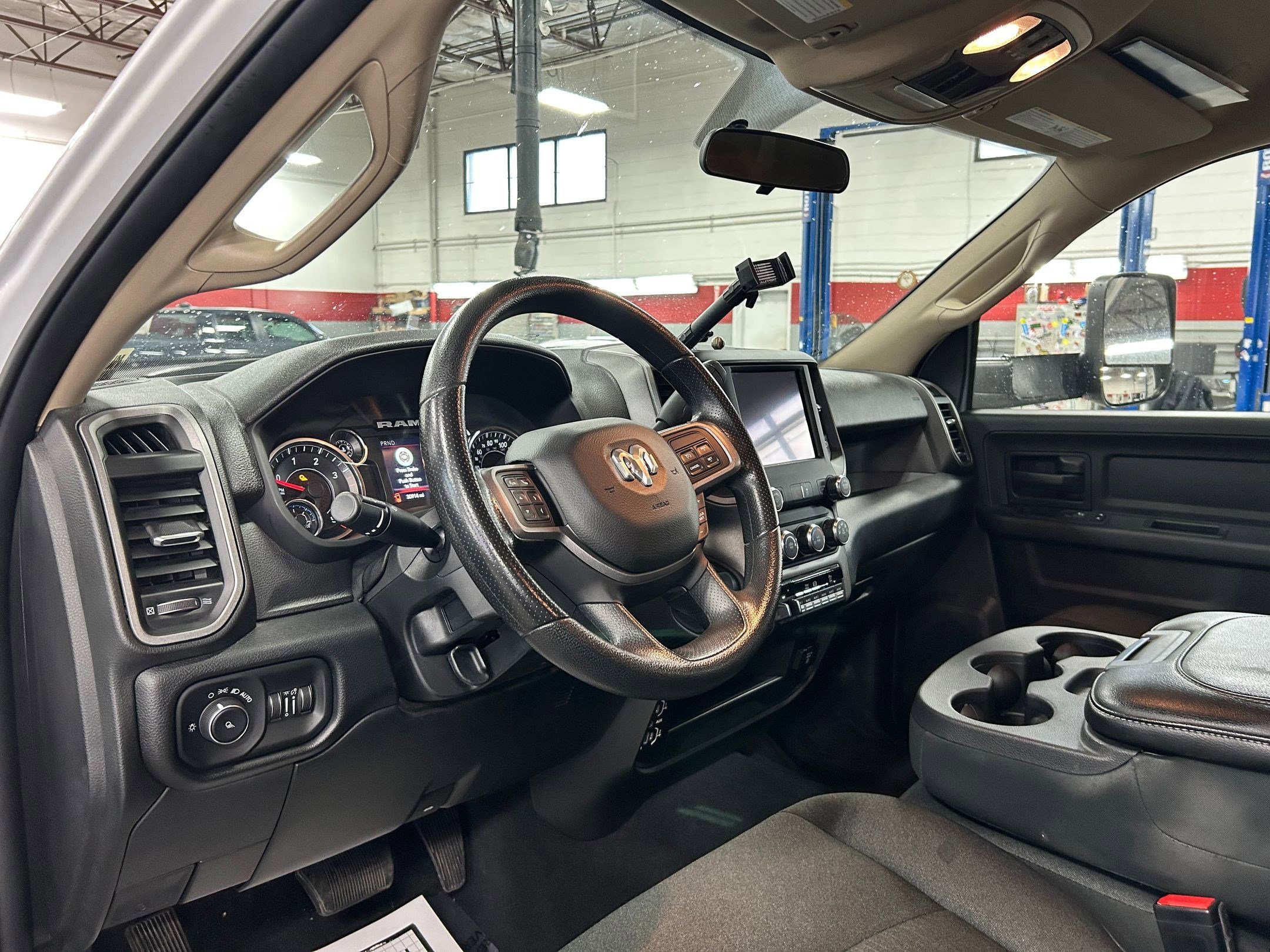 Used 2020 RAM 2500 Tradesman image 10