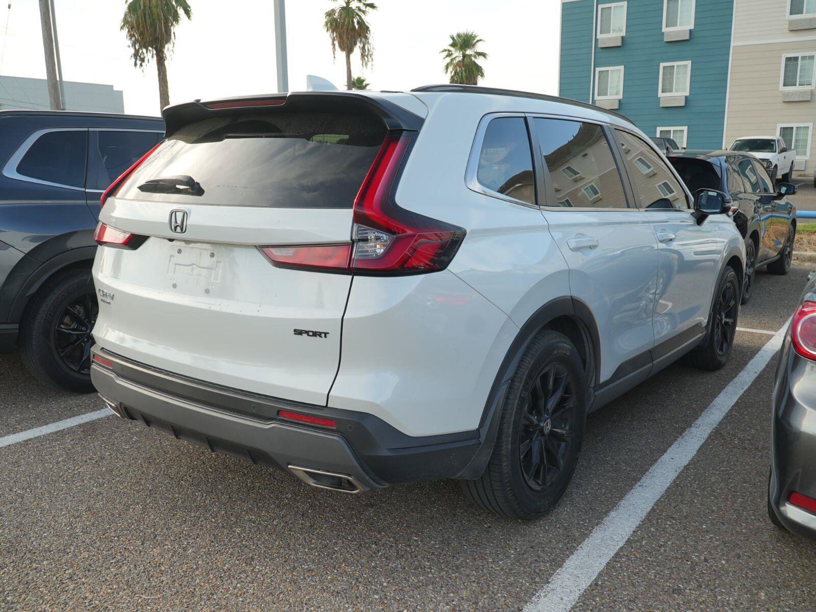 Used 2024 Honda CR-V Sport-L image 4
