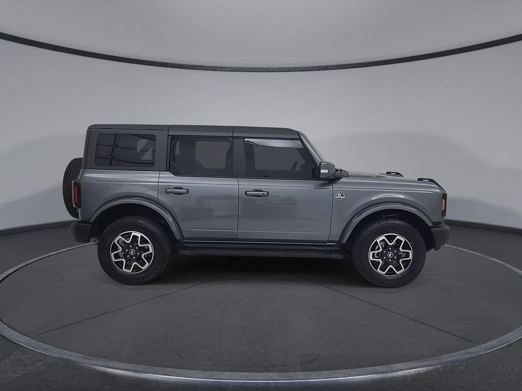 Used 2024 Ford Bronco Outer Banks AWD/4WD image 18