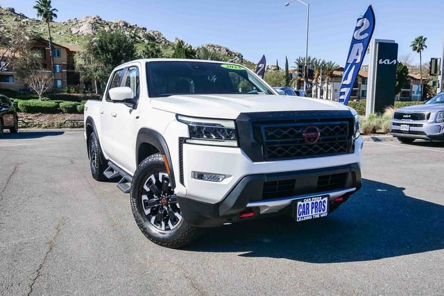 Used 2023 Nissan Frontier Pro-X w/ Pro Convenience Package image 2